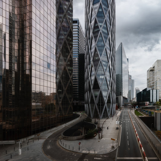 Paris La Défense D2 Tower